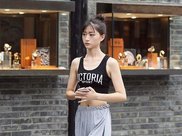 日本美女穿上“鸽子”高跟鞋, 因做得太逼真, 引得路人频频回头