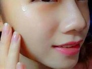 忒嫩了!大嫂这样穿，去补习班接7岁侄子，老师以为是姐弟