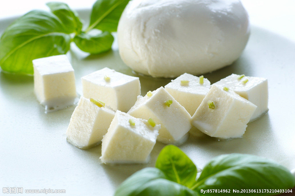 小孩子想长个儿,不需要吃钙片,每天吃点它,能促