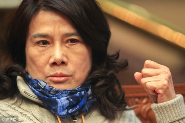 意外!格力董事会换届延期,63岁 铁娘子 董明珠