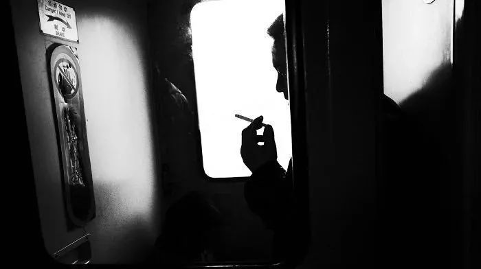 女孩列车遭遇二手烟起诉案宣判!这些危害凭啥