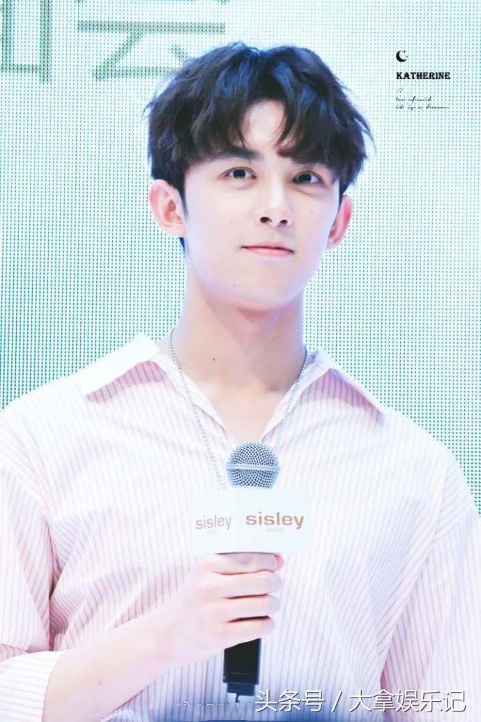 吴磊高考分数公布,不仅颜值高演技好,而且还是