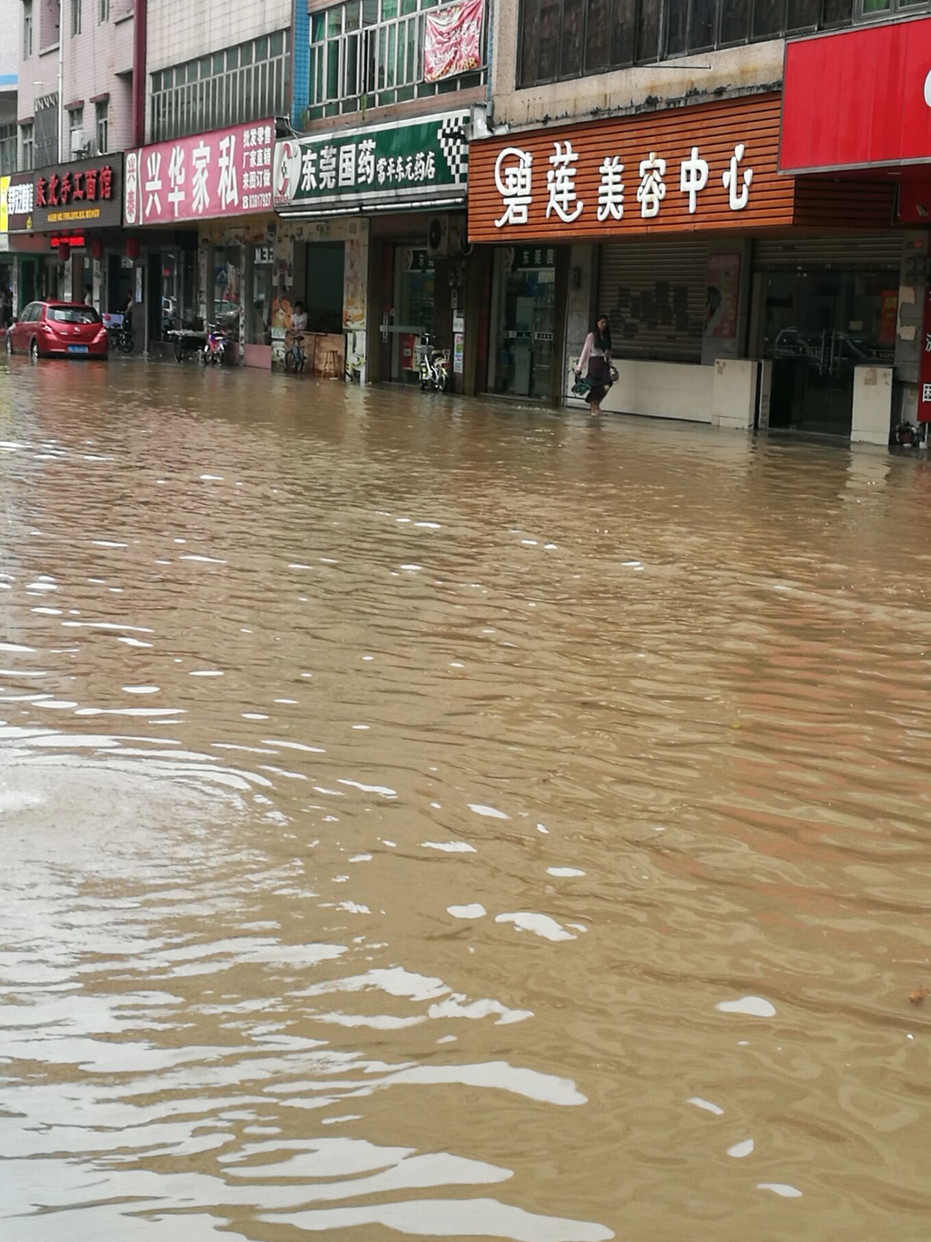 来东莞常平看海，顺便感受一波无良司机的情怀