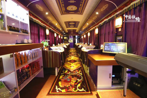 直通旅游专列暑假开行两百列,引入宾馆、酒吧