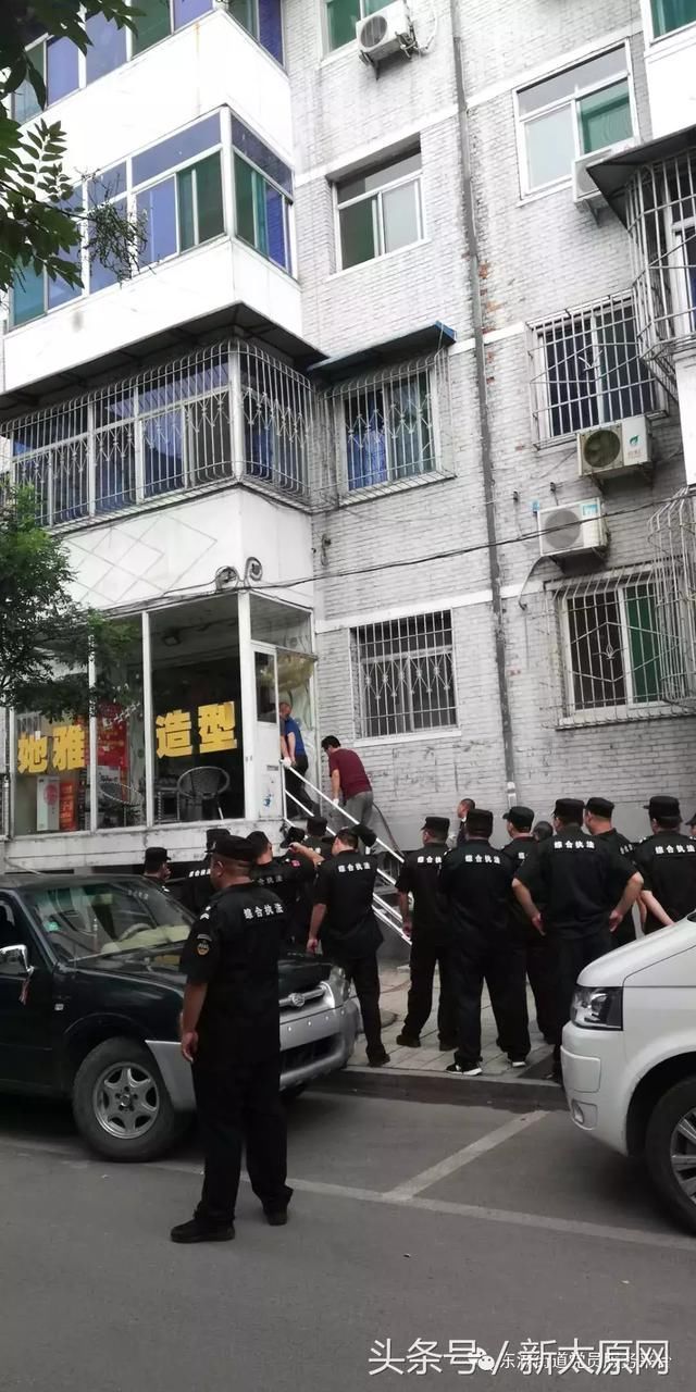 东湖街道主要领导、清徐县房管局局长深入湖东