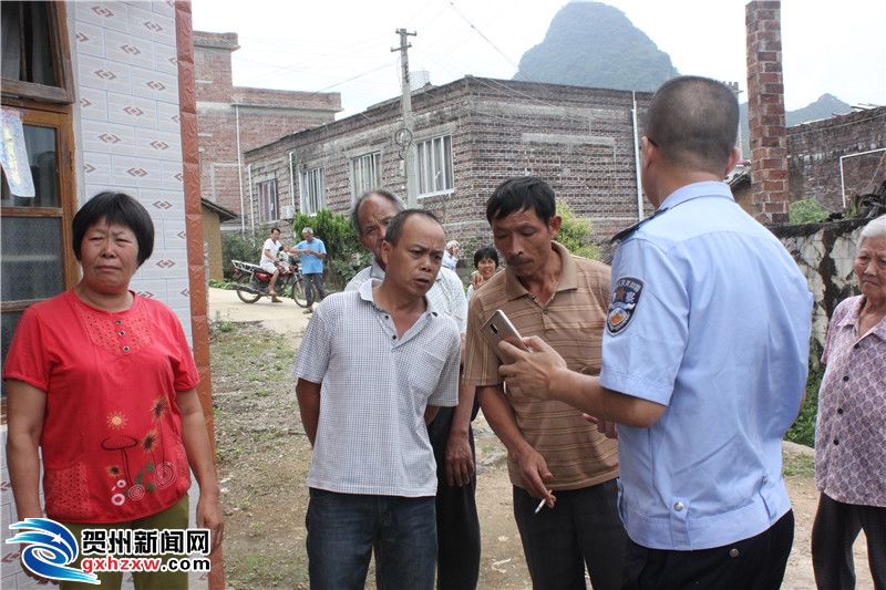 贺州灵峰大桥飞车网红受到民警正义制裁