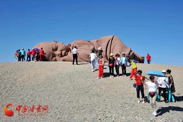 以旅游发展文化