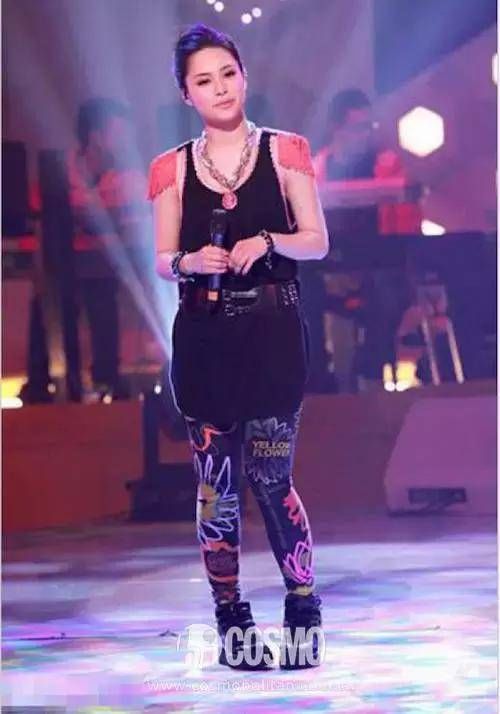 吴昕的大象腿突然变成了筷子腿?可阿娇打瘦腿