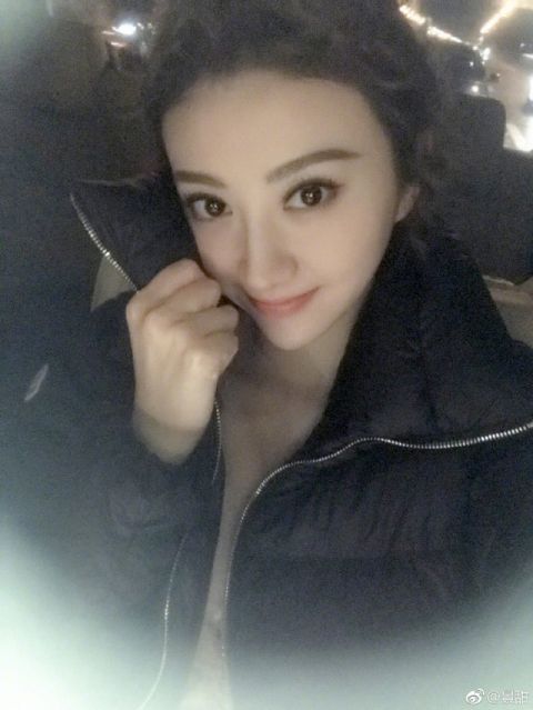 明星到底穿不穿秋裤?景甜、林更新霸气回应