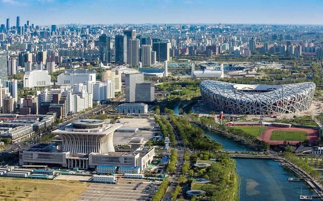 上海、北京、广州、深圳2018年上半年经济数