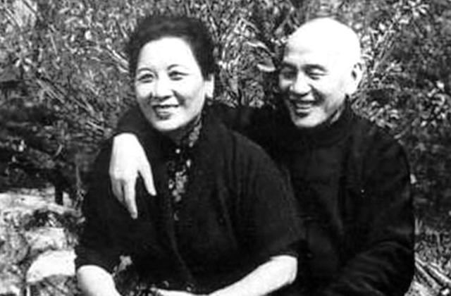 蒋介石日记披露其苦追宋美龄过程:不惜一切代价