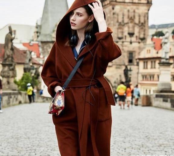 这个大衣颜色从去年火到今年! 优雅知性, 特别