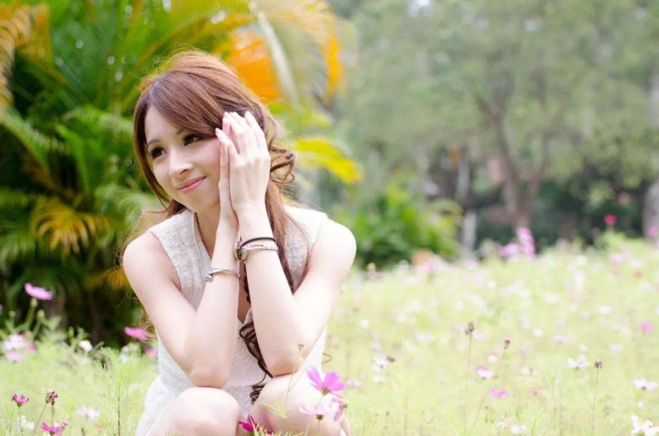 50岁女人分享的婚姻经验，幸福生活她有5条秘诀