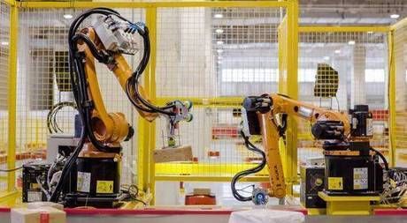 京东建成全球首个全流程无人物流仓库,智慧物