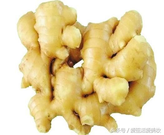 每天用生姜泡水喝,坚持20天后,你的身体发生8
