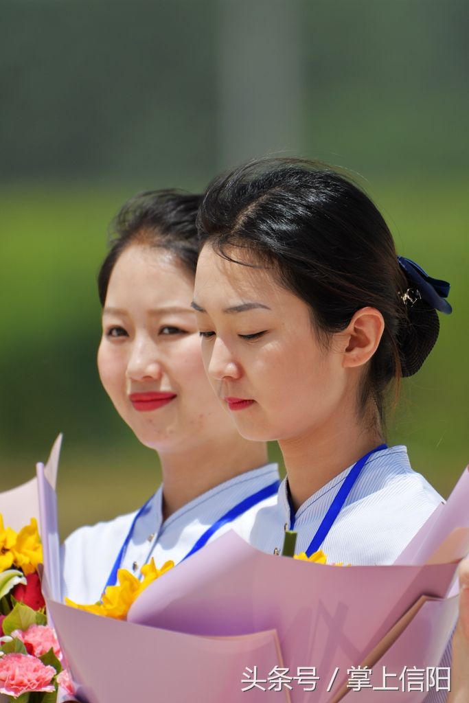 原创摄影:信阳明港机场那些靓丽女孩貌美如花 下一站空姐?