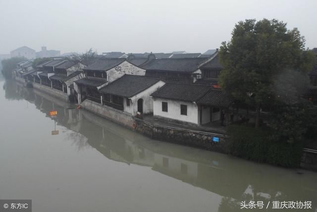 云梯上的西沱古镇，看得见的人间烟火气