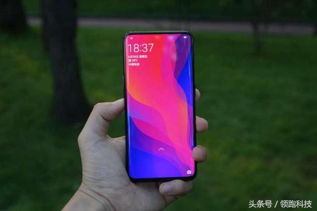 同为4999元,OPPO Find X和华为P20pro该怎么