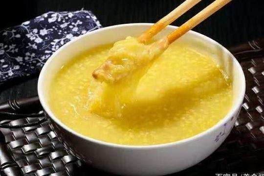 油亮香甜的小米粥怎么煮?用什么水,选什么锅,