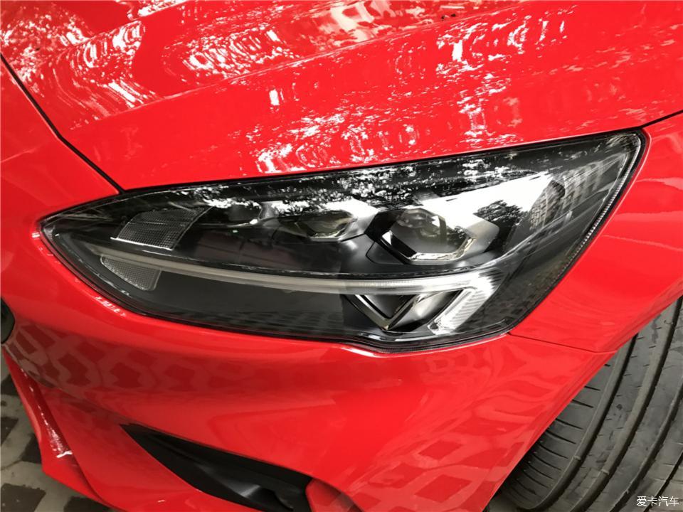 综合考虑下,还是选了新福克斯两厢ST-LINE