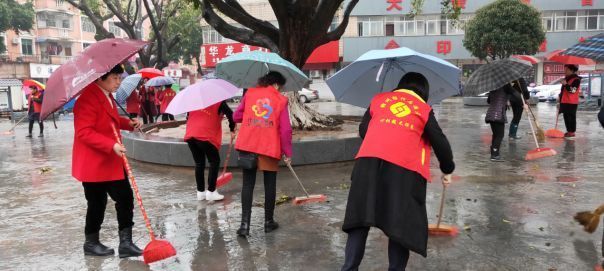 赣州银行各机构开展学雷锋日主题志愿活动