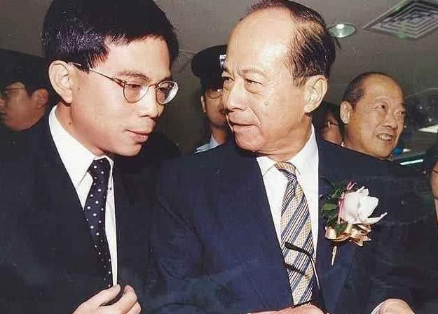 王思聪2500亿海外资产还剩多少?不足李泽钜百