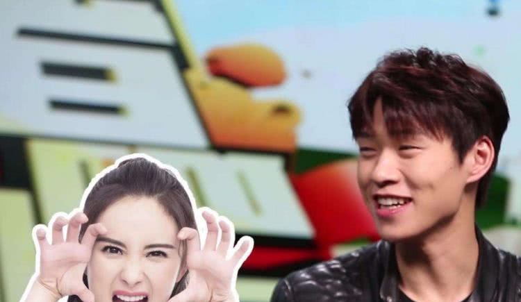 杨幂和魏大勋宣布恋情