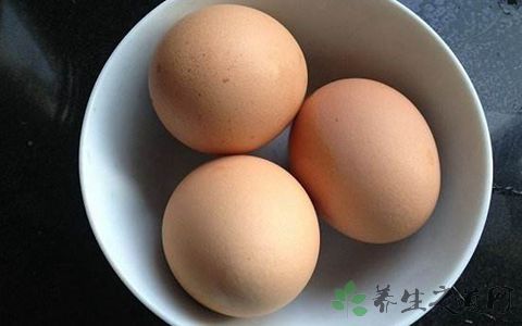 怎样煮鸡蛋容易剥皮