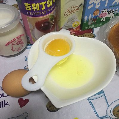 酸奶乳酪慕斯蛋糕