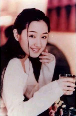 杨钰莹、韦唯、那英这些老牌歌手的唱功、人气