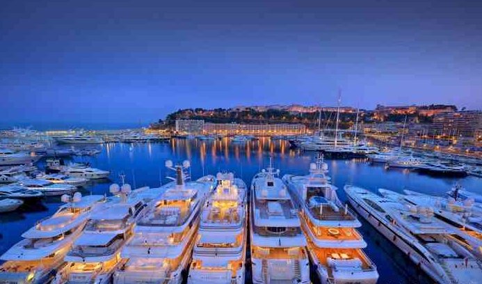 如此小国却是全球富人的天堂，民众收入超欧美，拥有全球最贵公寓