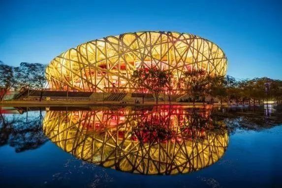 中老年人经常旅行的4大好处，最适合爸妈去旅行的10大目的地