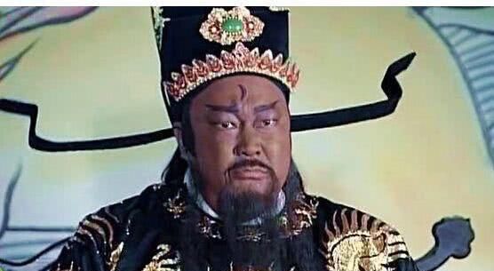 老农报案:牛舌被割了!包拯:把牛杀了,第二天小偷就会前来自首 99真人网址