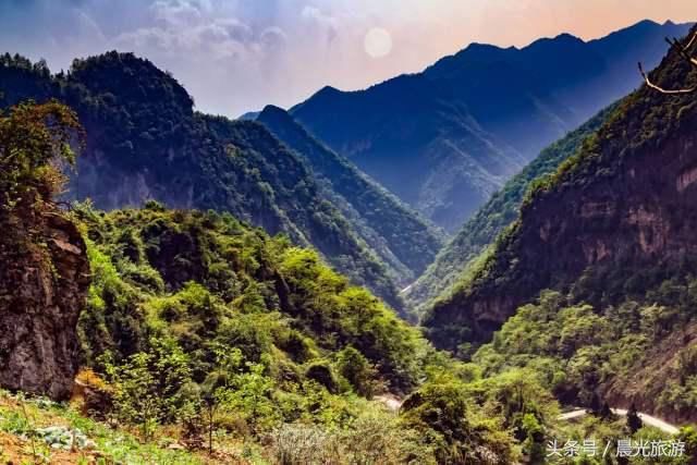 汉巴南铁路即将开建,翻秦岭走蜀道跨长江,沿线美景数不胜数