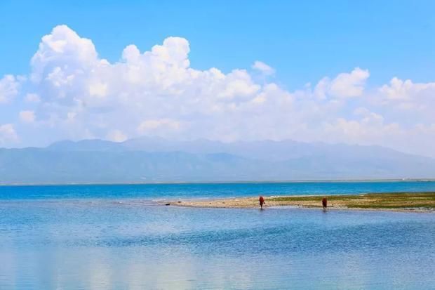 别去西藏了!西安出发只要100块,直达绝美的“天空之境”