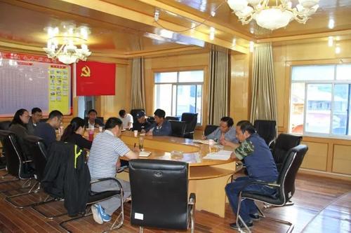 询基层之所需 补法治教育短板