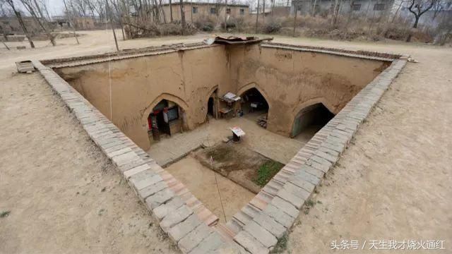 黄土高坡上的奇特建筑，平地里藏玄机，被称为“地下四合院”！