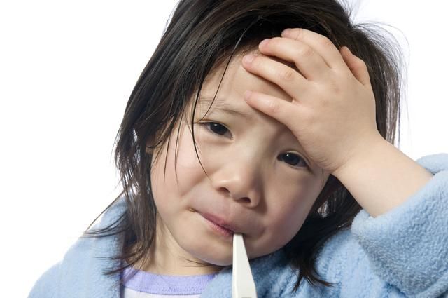 儿童发烧40度不等于烧坏脑子:中国家长对发