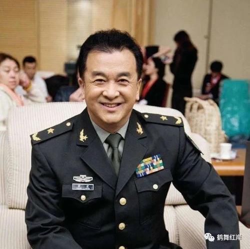 连续24次登上春晚，拒绝和小沈阳同台演出的黄宏，现在怎样了？