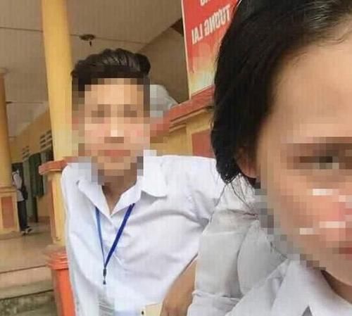 16岁高中生让4名高中学流产:故事小心一个怀三个女同暖怀孕图片