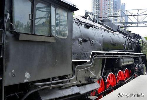 中国最后一辆蒸汽火车,票价100元,体验跨时代