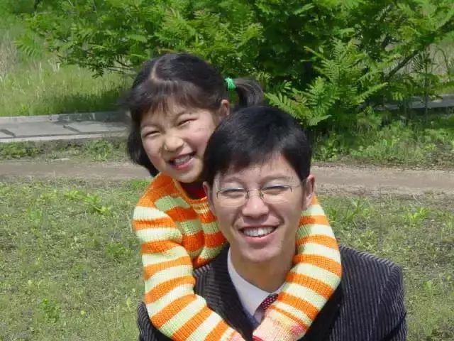 教师父亲给女儿的一封家书惊动了教育部!所有父母都值得一看