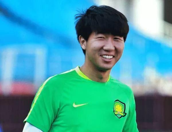 前国安新星业余联赛夺冠,踏上重返职业之路!