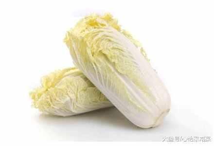 想要做出醋辣爽口的醋溜白菜, 就记住这一点