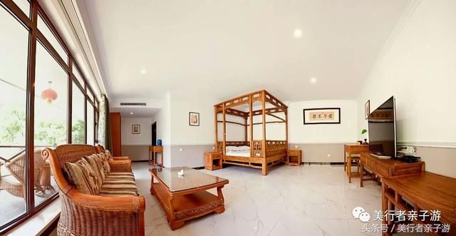 独家｜五一不涨价！人均200+，即可入住长城边儿上的荷塘月色！