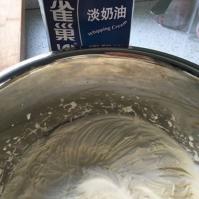 水果戚风奶油蛋糕