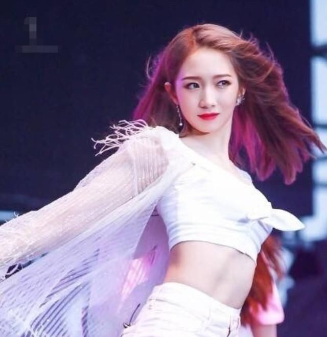 《101》成员真实年龄曝光，吴宣仪成大姐姐，刘人语太让人意外