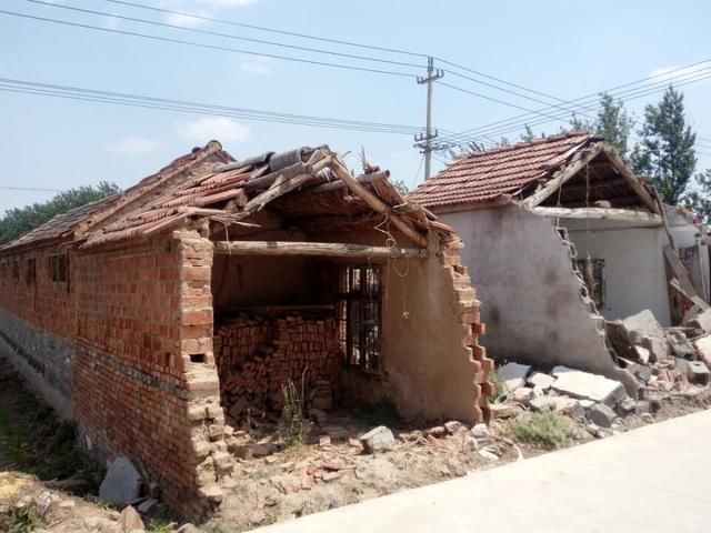 今年是农地确权最后一年，农民手上的宅基地一定要守住了