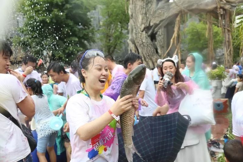 登录查看大图