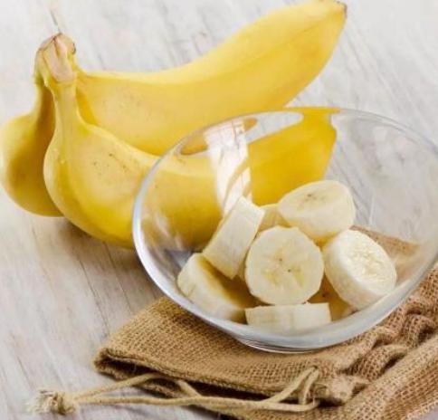 不分男女,每天吃个煮熟的香蕉,一段时间下来,身